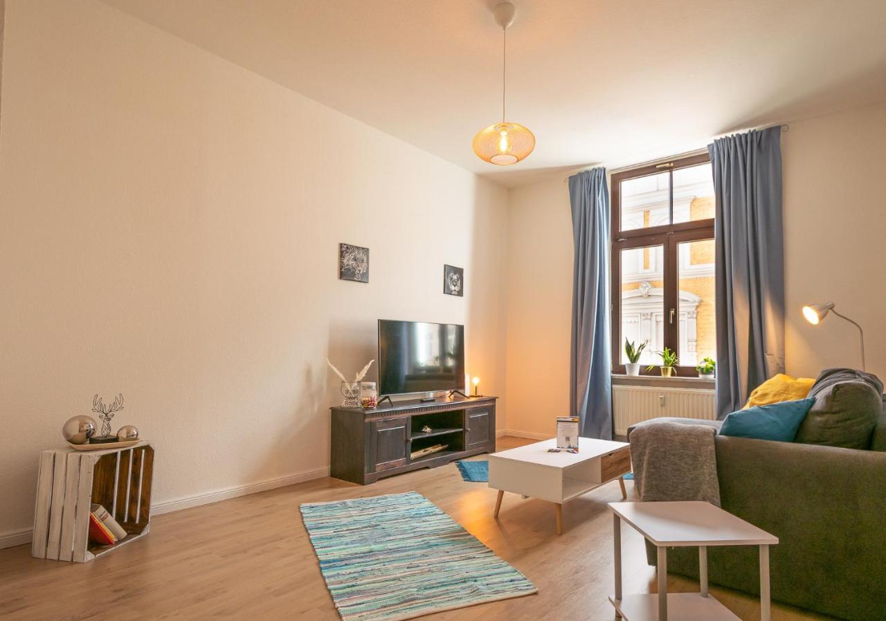 Zentral CITY Lage MODERN NETFLiX Küche WLAN, Hasselbachplatz, 4Schlafplätze Magdeburg Exterior foto